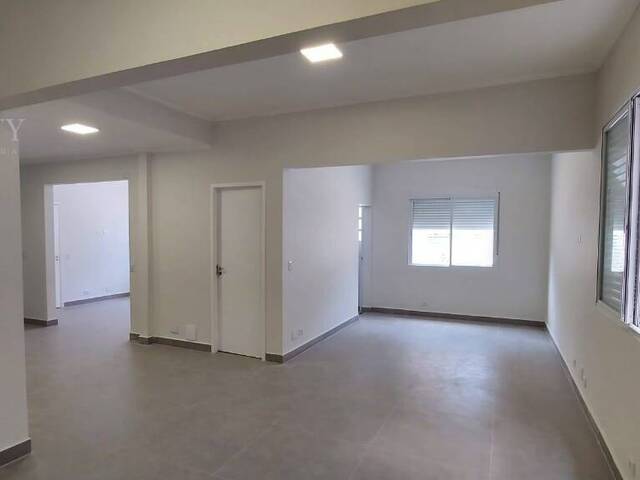 Apartamento para Venda em Santos - 2