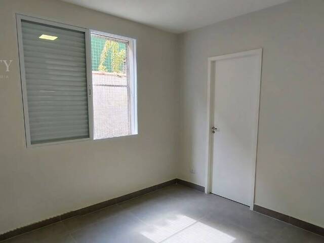 Apartamento para Venda em Santos - 2