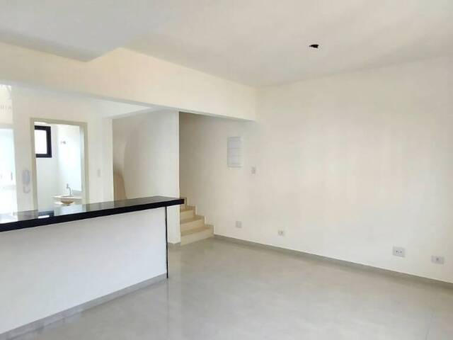 #12 - Casa em condomínio para Venda em Santos - SP