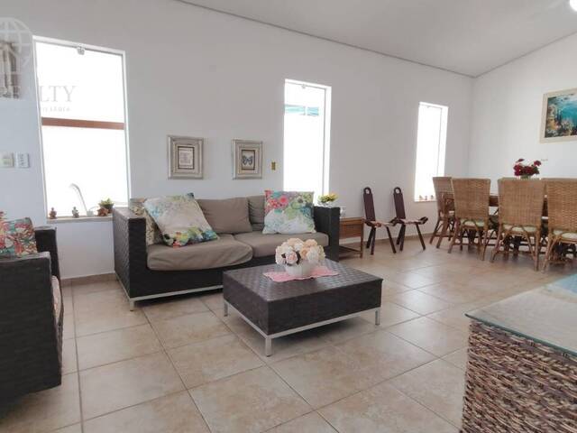 #52 - Casa para Venda em Guarujá - SP