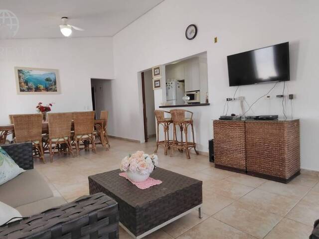 #52 - Casa para Venda em Guarujá - SP