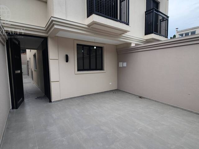 #687 - Sobrado para Venda em Santos - SP