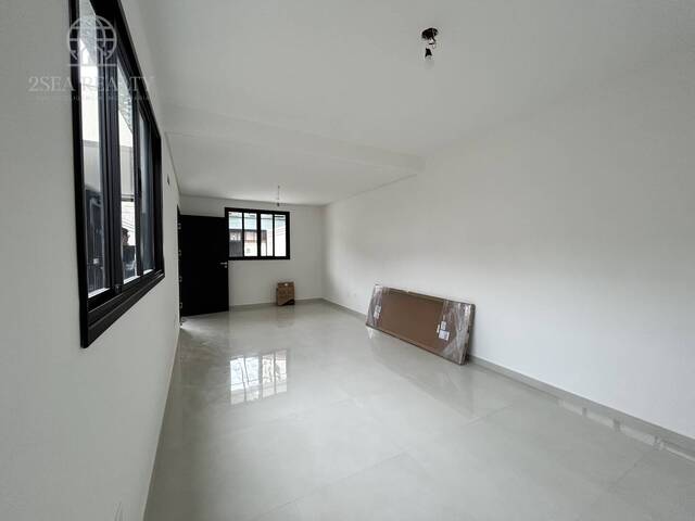 #651 - Sobrado para Venda em Santos - SP