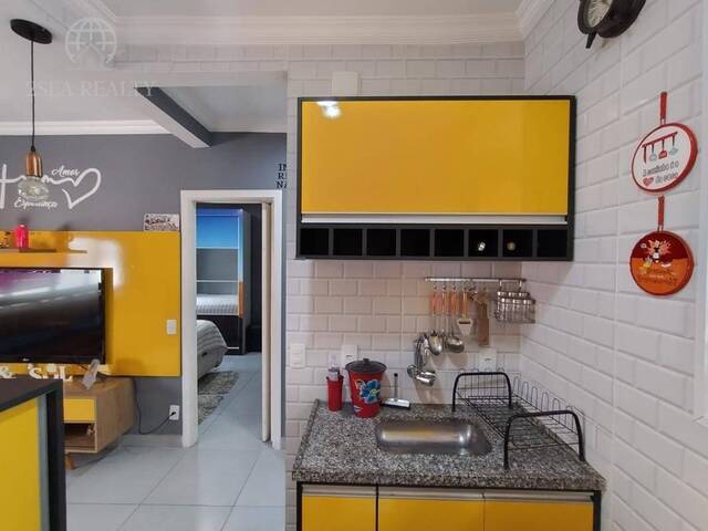 #785 - Apartamento para Venda em São Vicente - SP