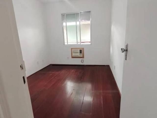 Apartamento para Venda em Santos - 4