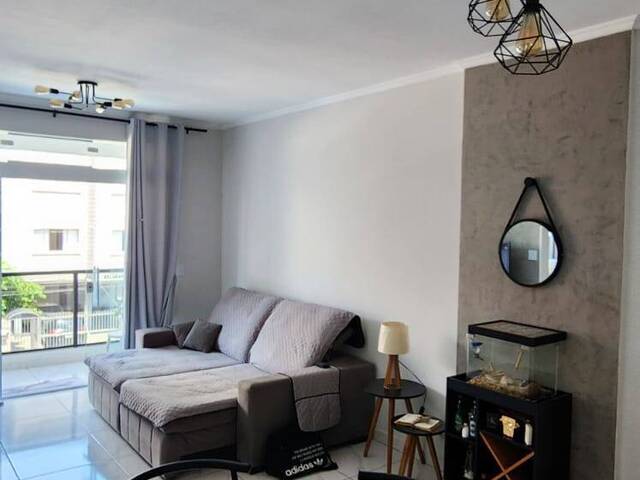 #817 - Apartamento para Venda em São Vicente - SP