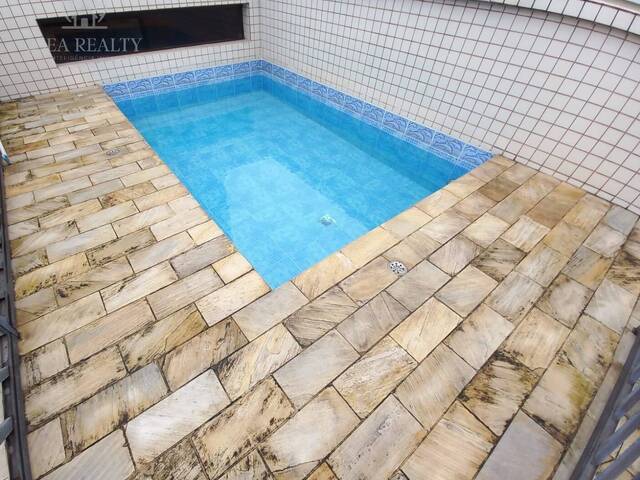 #830 - Casa para Venda em Santos - SP