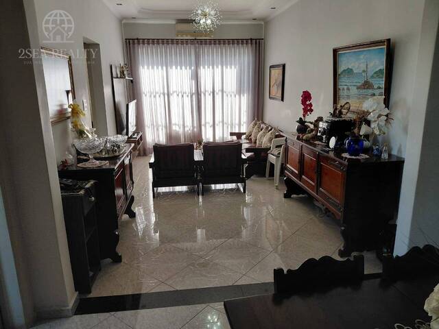 #831 - Apartamento para Venda em São Vicente - SP