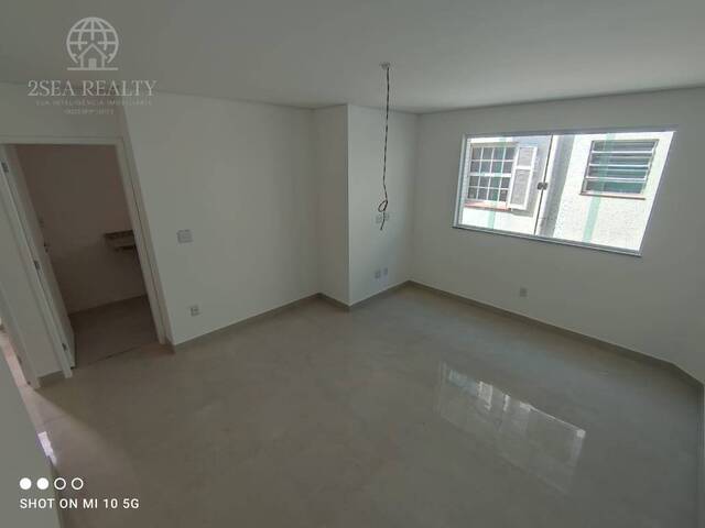 #833 - Casa para Venda em Santos - SP