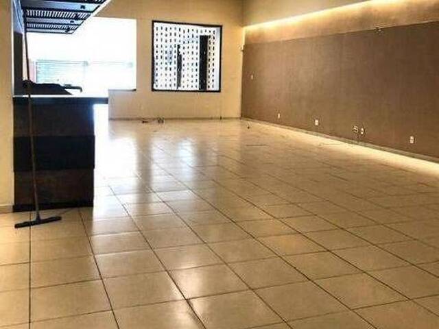 #835 - Galpão para Venda em Santos - SP