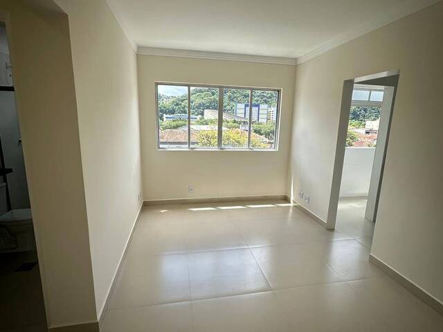 #859 - Apartamento para Venda em Santos - SP