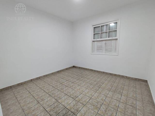 Apartamento para Venda em Santos - 4