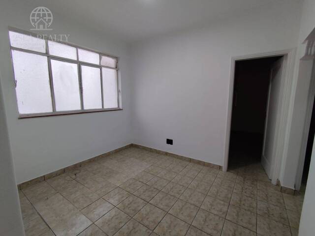 #862 - Apartamento para Venda em Santos - SP