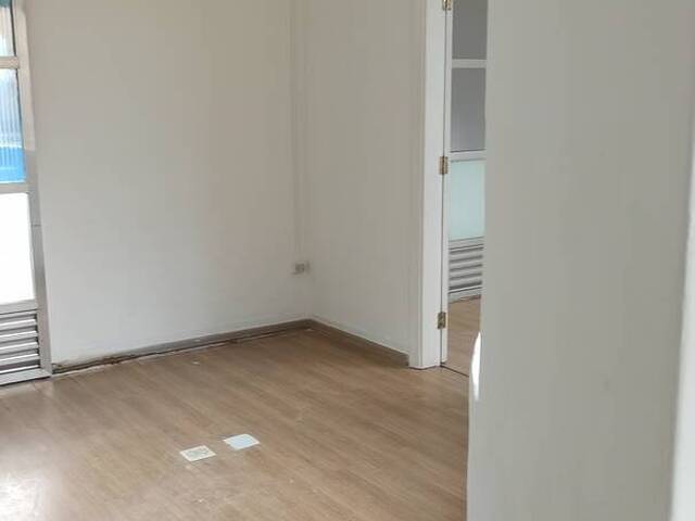 #873 - Sala para Venda em Santos - SP