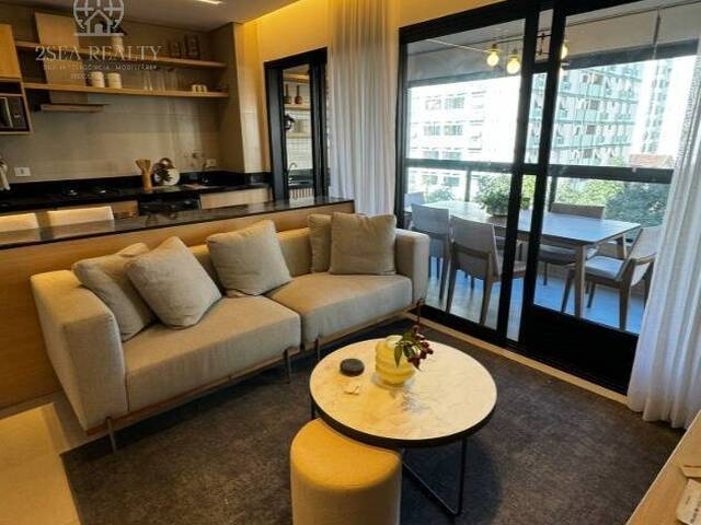 #874 - Apartamento para Venda em Santos - SP