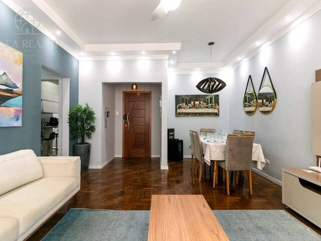 #881 - Apartamento para Venda em São Vicente - SP