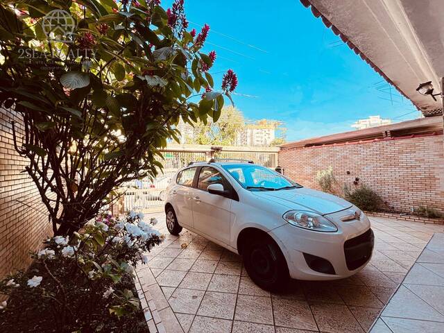 #882 - Casa para Venda em Santos - SP