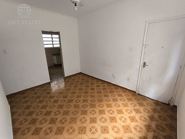 #883 - Apartamento para Venda em Santos - SP