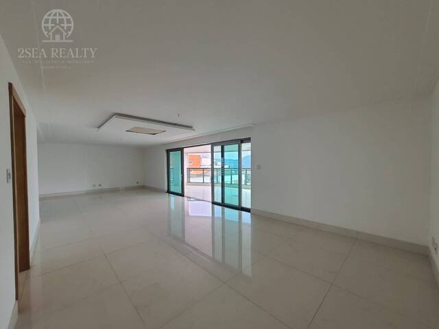Apartamento para Venda em Santos - 5
