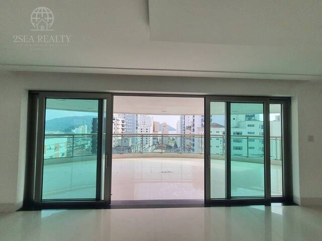 Apartamento para Venda em Santos - 4