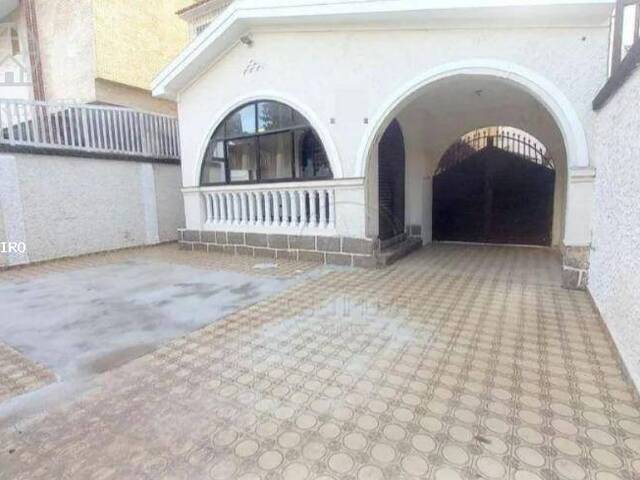 #891 - Casa para Venda em Santos - SP