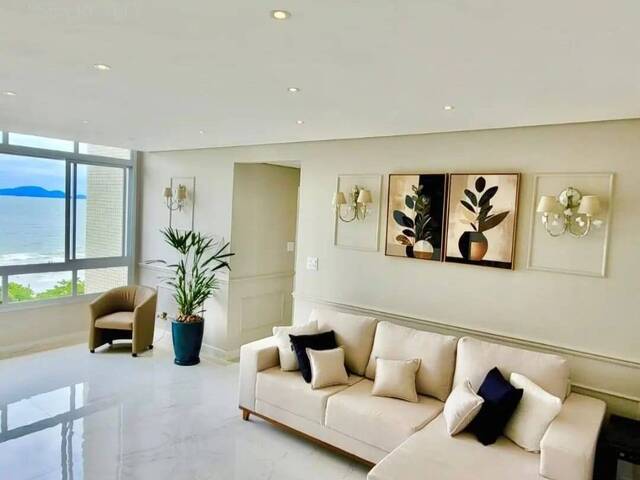 #892 - Apartamento para Venda em Santos - SP