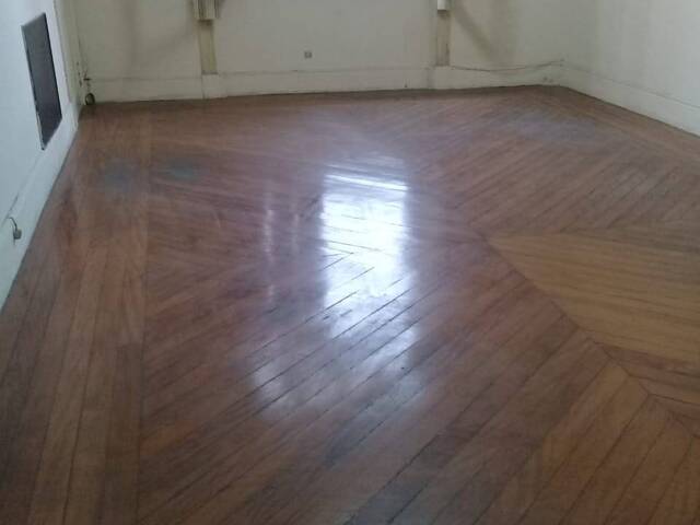 #897 - Sala para Venda em Santos - SP