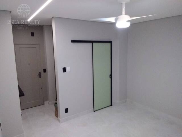 Apartamento para Venda em Santos - 4