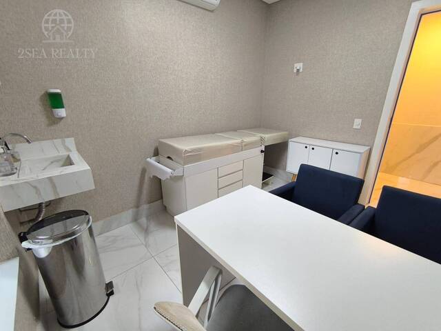 #941 - Sala para Locação em Santos - SP