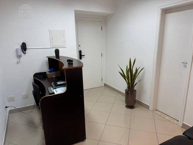 #960 - Sala para Locação em Santos - SP