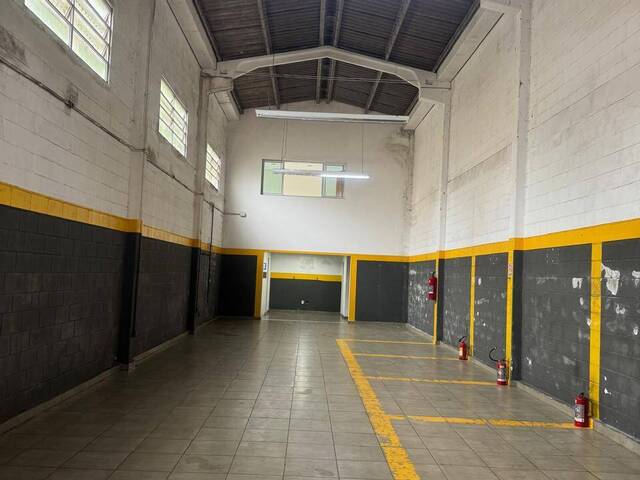 #968 - Galpão para Venda em Santos - SP