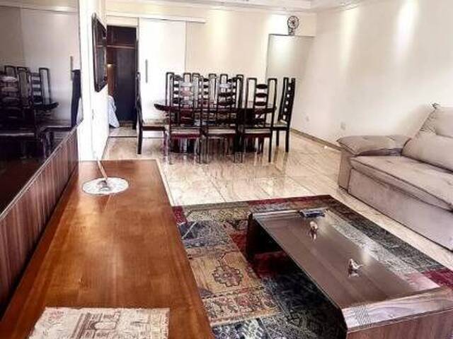 #976 - Apartamento para Venda em Santos - SP