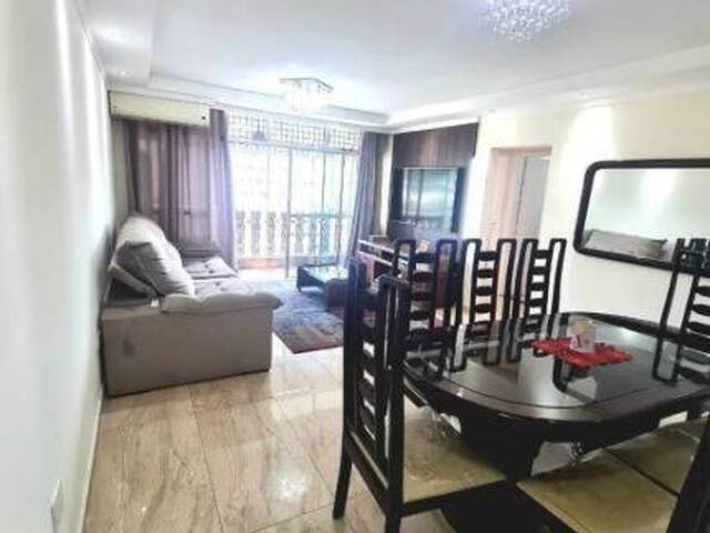 #976 - Apartamento para Venda em Santos - SP
