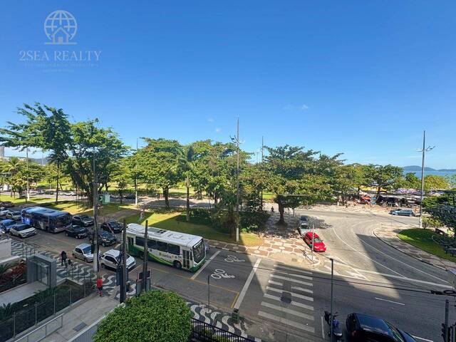Apartamento para Venda em Santos - 2