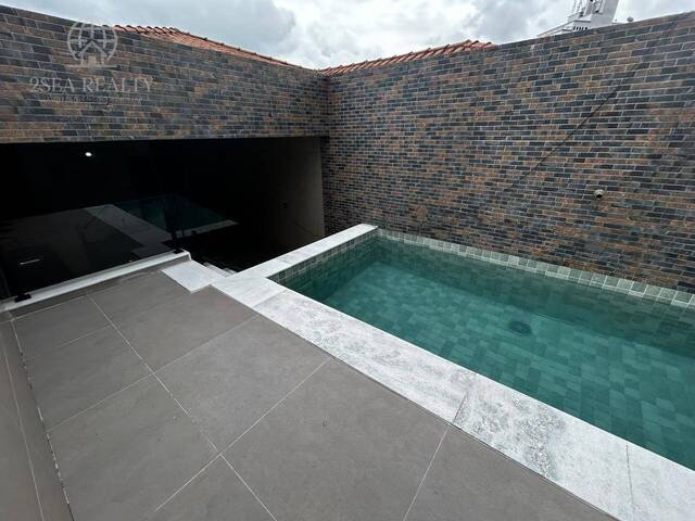 Casa para Venda em Santos - 2