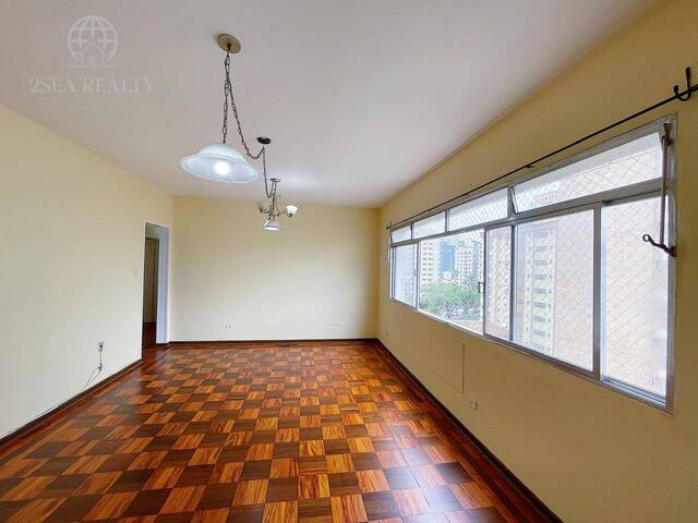 #1101 - Apartamento para Venda em Santos - SP