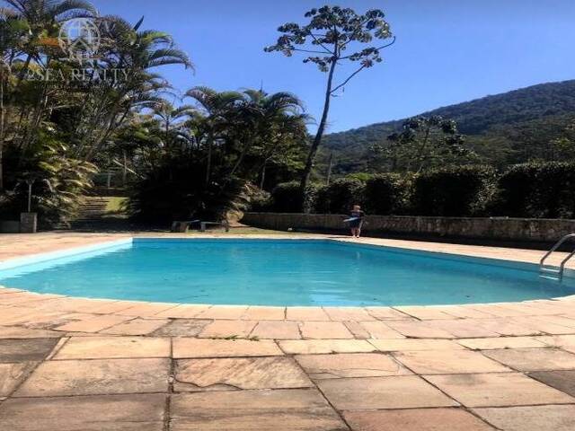 #1118 - Hotel para Venda em Nova Friburgo - RJ