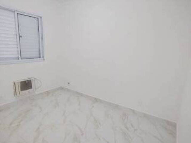 Apartamento para Venda em Praia Grande - 4