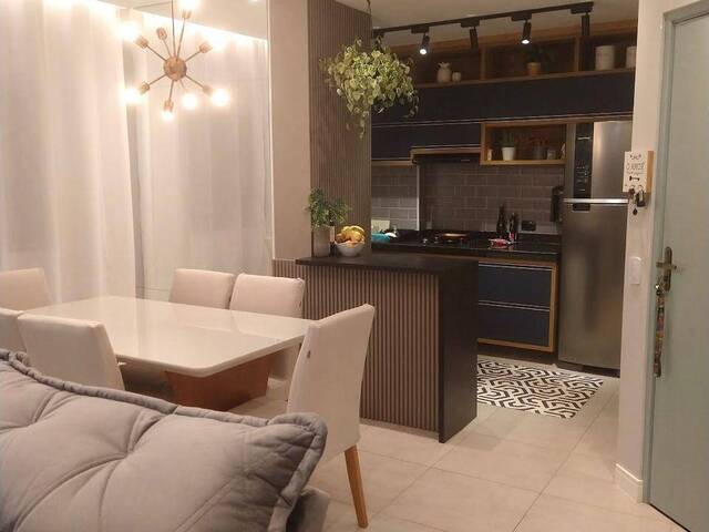 #1296 - Apartamento para Locação em Santos - SP - 1