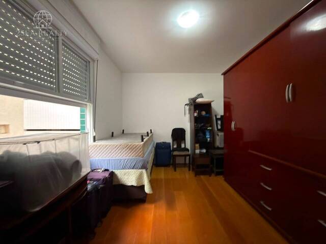 Apartamento para Venda em Santos - 4