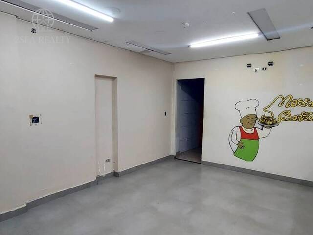 #83 - Loja para Locação em Santos - SP