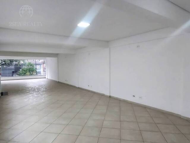 #93 - Sala para Locação em Santos - SP