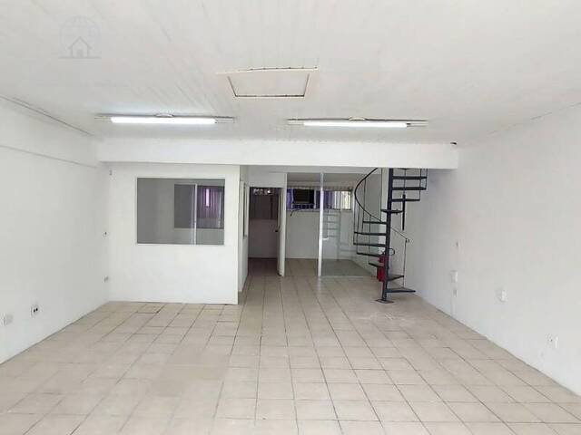 #100 - Loja para Locação em Santos - SP