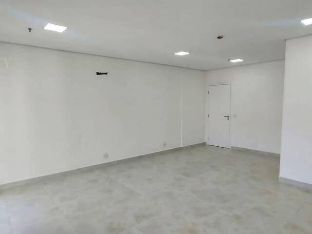 #106 - Sala para Venda em Santos - SP