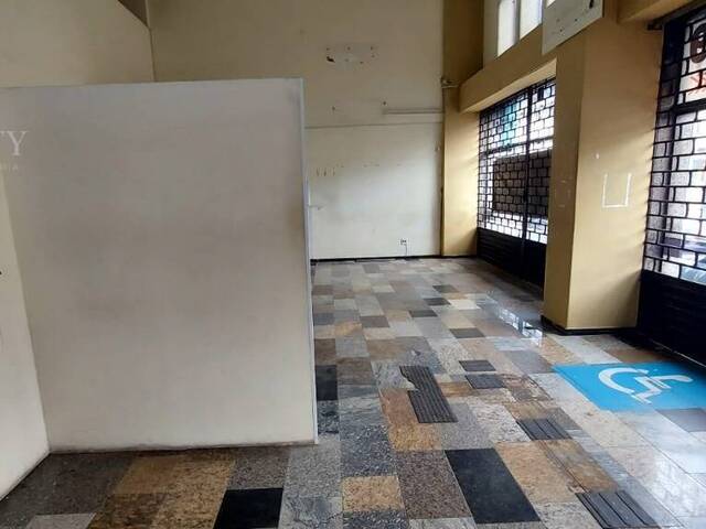 #149 - Loja para Locação em Santos - SP