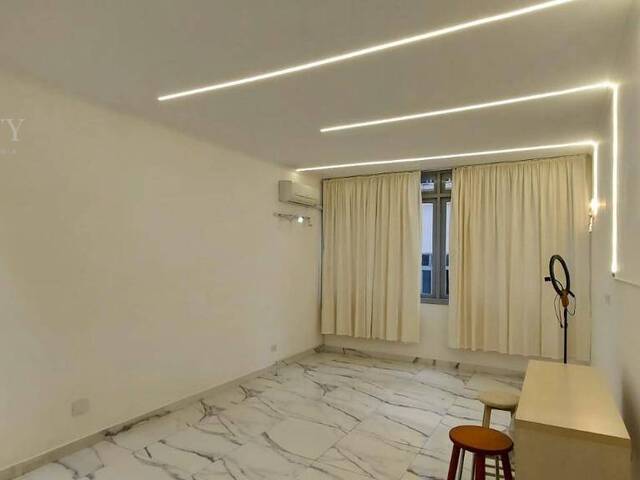 #166 - Apartamento para Venda em São Vicente - SP