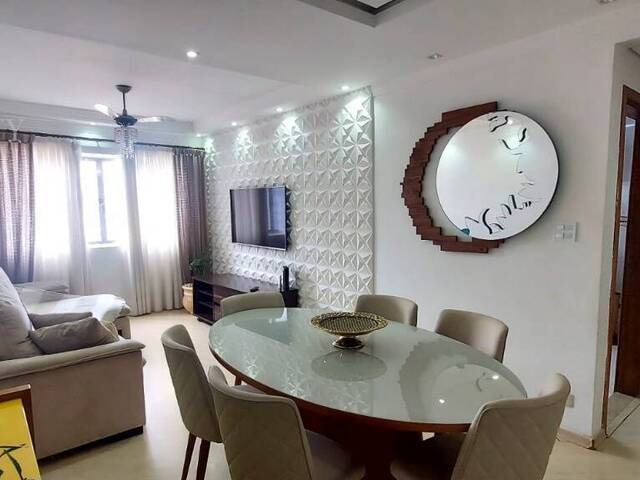 Apartamento para Venda em Santos - 2