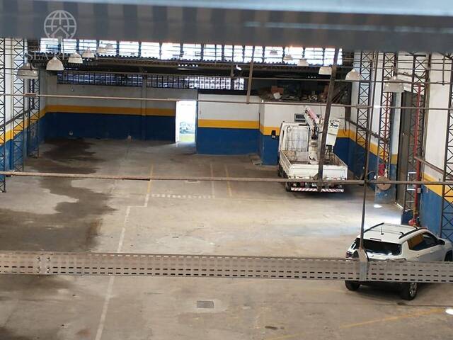 #202 - Galpão para Venda em Santos - SP