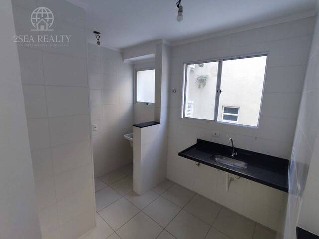 #211 - Apartamento para Venda em São Vicente - SP