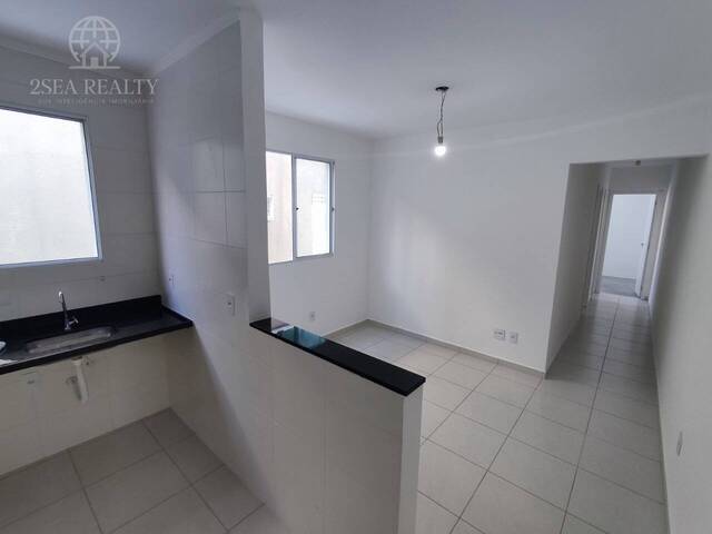 #213 - Apartamento para Venda em São Vicente - SP